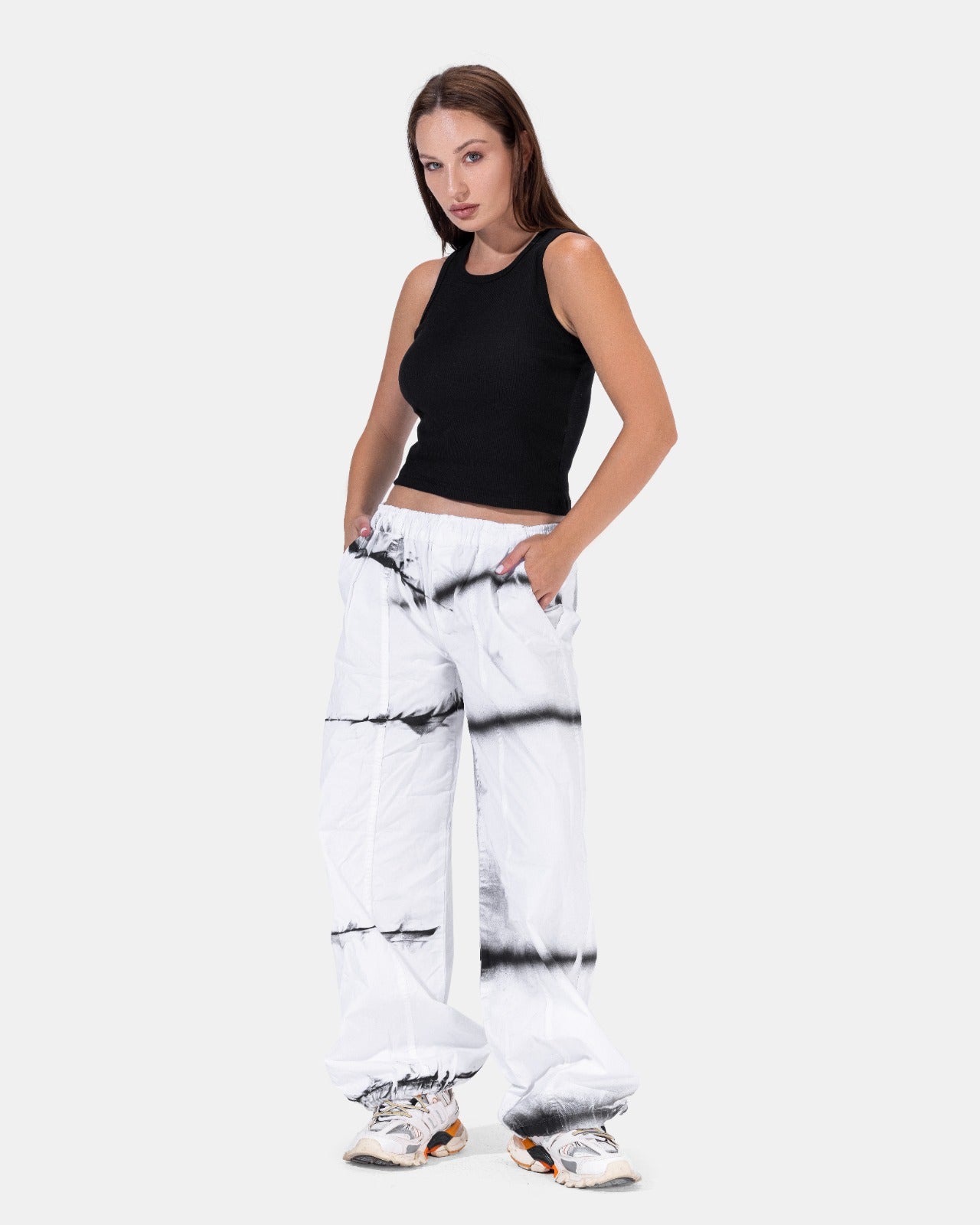 PARACHUTE WHITE PANTS "with front black lines"