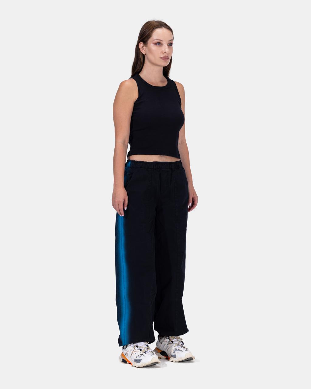 PARACHUTE PANTS IN BLACK "with blue lines"