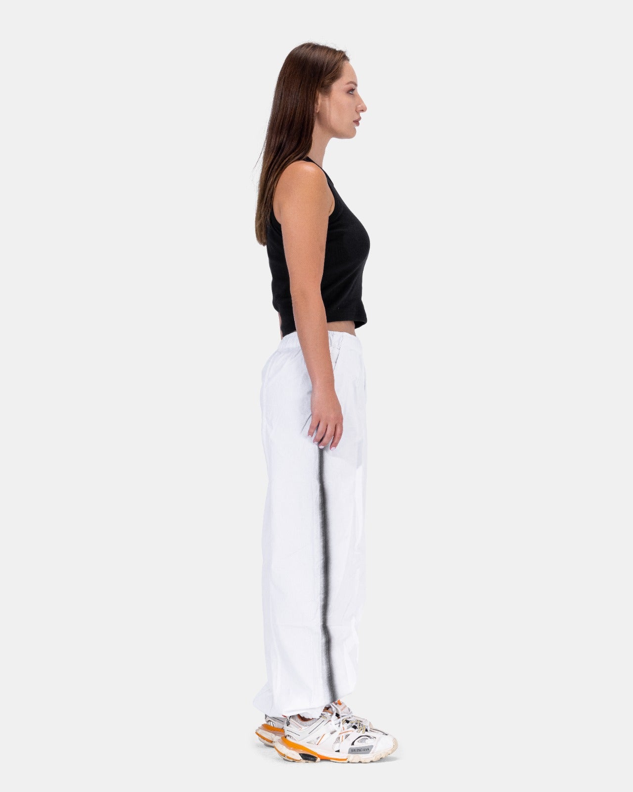 PARACHUTE PANTS IN WHITE "black lines"